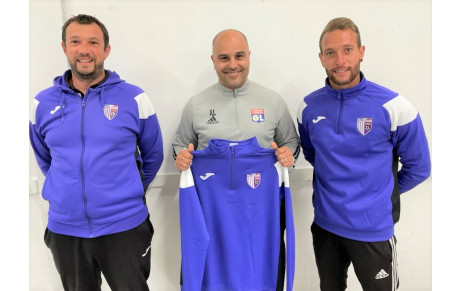 Abdel Laaziri (Olympique Lyonnais) choisit le projet de l’US Reventin et coachera les U15 D1 !